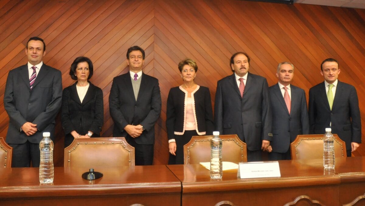 mercedes juan lopez subsecretarios