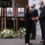 homenaje-policias-del-mazo2
