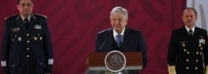 AMLO-Luis-Crescensio.jpg2_