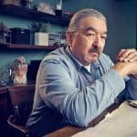 Graham Greene, actor indígena cuya larga y exitosa carrera en la pantalla del cine.