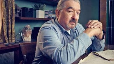 Graham Greene, actor indígena cuya larga y exitosa carrera en la pantalla del cine.